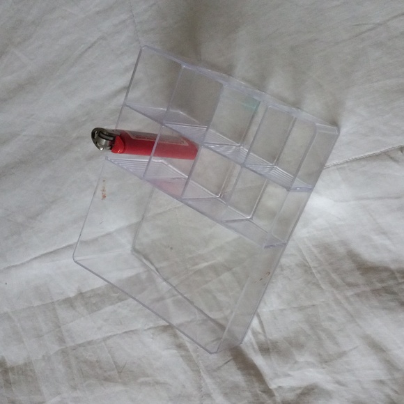 Small acrylic organizer - Picture 2 of 2